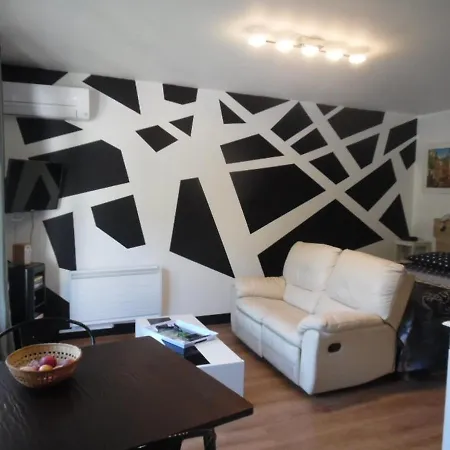 Confort Avec Balcon, Clim, Parking Prive, A 50m Des Thermes Et 100m Du Centre, A Amelie-les-bains - Fr-1-703-59 Apartment Amelie-les-Bains-Palalda